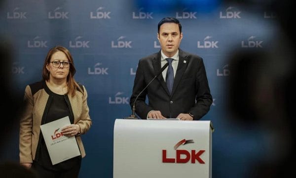 Hykmete Bajrami godet Abdixhikun: Humbës i trefishtë i zgjedhjeve