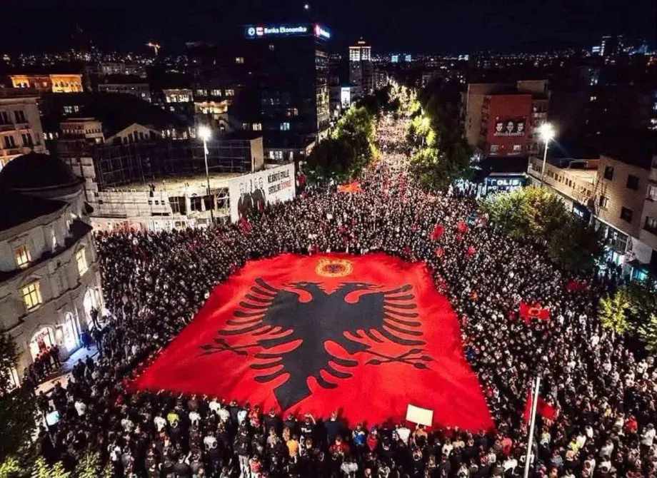 Protesta e gjashtë në Prishtinë, organizatorët zbulojnë folësit e natës