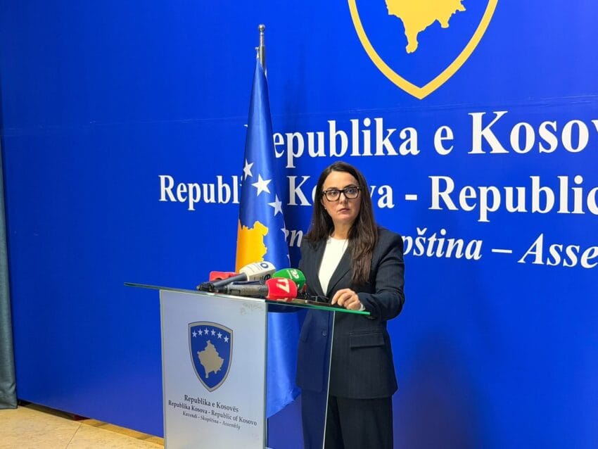 Lushaku-Sadriu: LDK-ja gatshme të kontribuojë për zgjedhjen e presidentit dhe shmangjen…