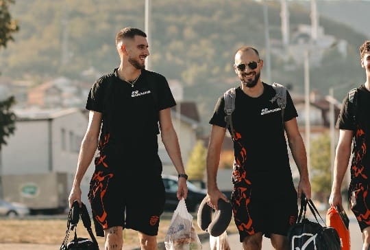 Bashkimi niset për në Selanik, dy miqësore në program