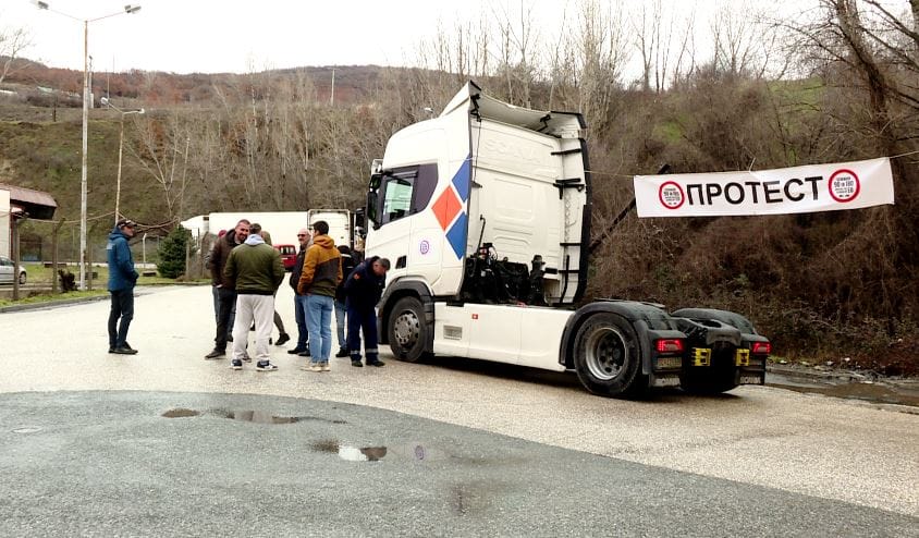 Bashkimi Evropian nuk ndryshon rregullat për shoferët e Ballkanit