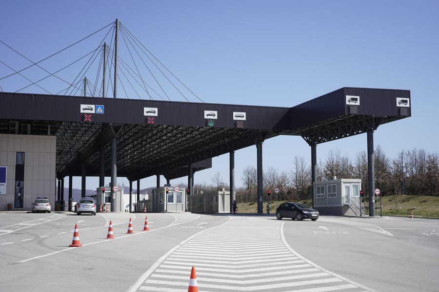 Gjendje e qetë dhe pa kolona në të gjitha pikat e kalimit kufitar
