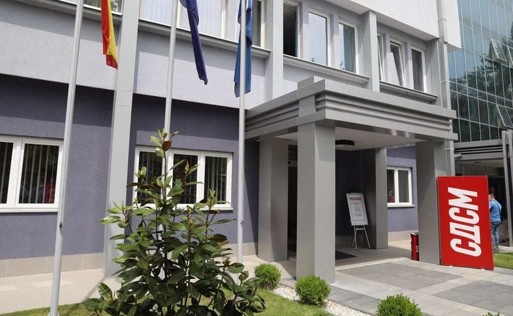 LSDM: Maqedonia humb 3.000 nxënës të parë, 148 shkolla bosh dhe 26 mbyllen