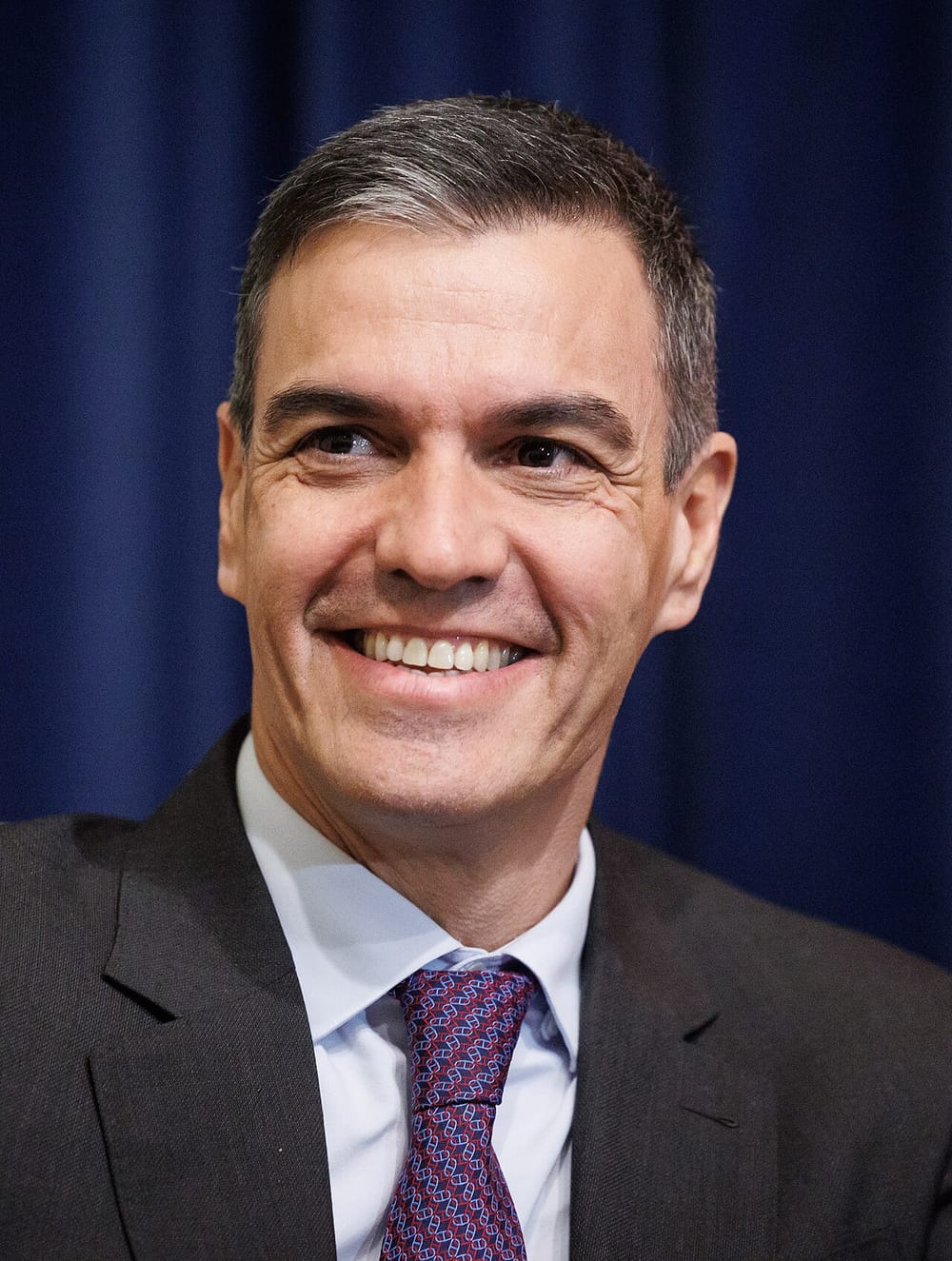 Sánchez mbron veprimet e autoriteteve për ngjarjet në Ceuta