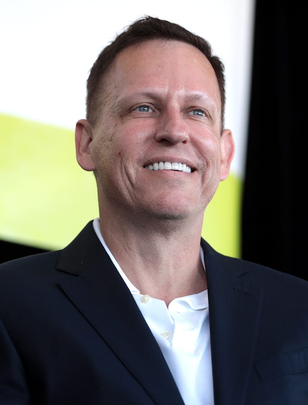 Peter Thiel nderuar në Berlin, pasuria 35,7 miliard dollarë dhe ndikimi i Palantir