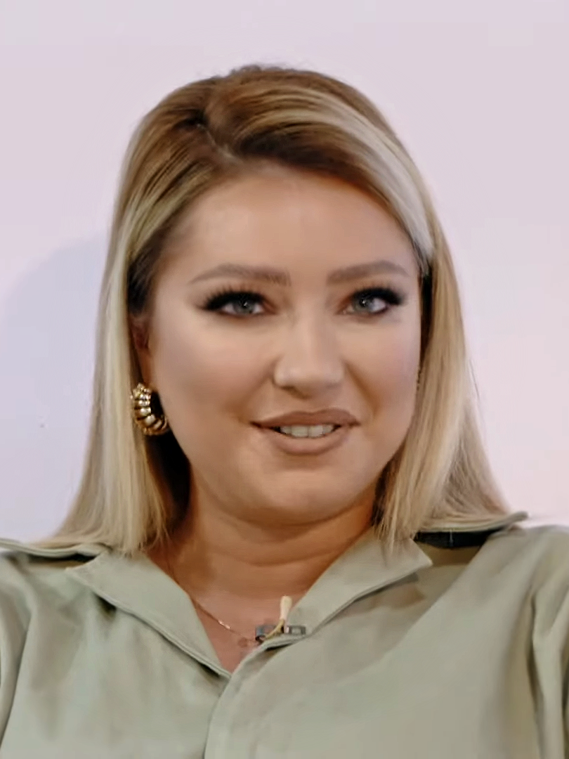 Ronela Hajati ndan një postim personal me ndjekësit në Instagram