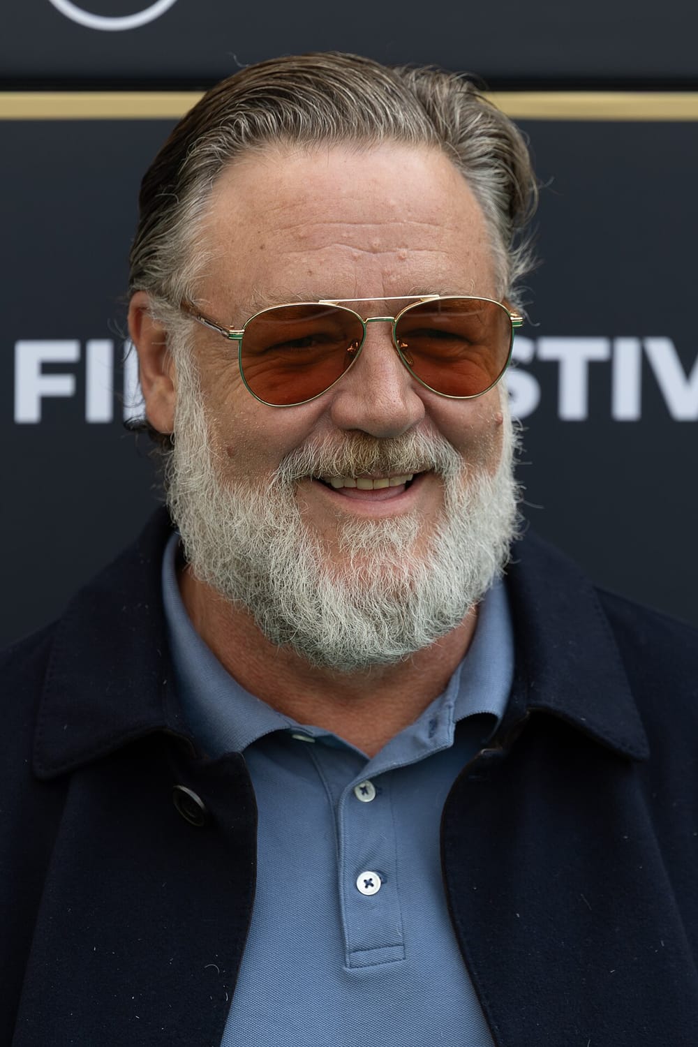 Russell Crowe shfaqet i transformuar në Venecia pas humbjes së 25 kilogramëve