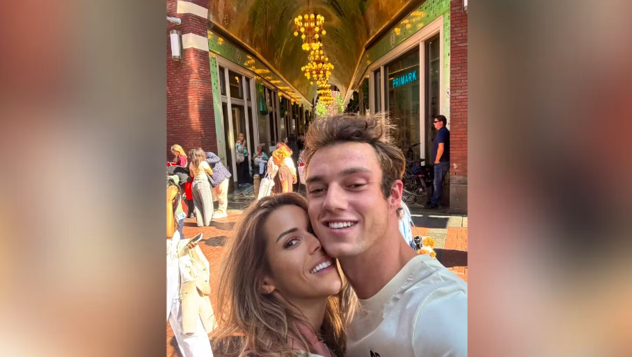 Vajza e Brigitte Macron bën publike lidhjen me një student 22-vjeçar