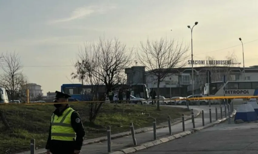 Dy raste të vdekjeve gjatë fundjavës në Prishtinë dhe Gjakovë