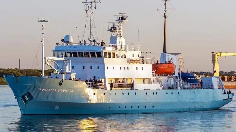 Norvegjia sekuestron anijen ruse në Svalbard pas kërkesës së Ukrainës