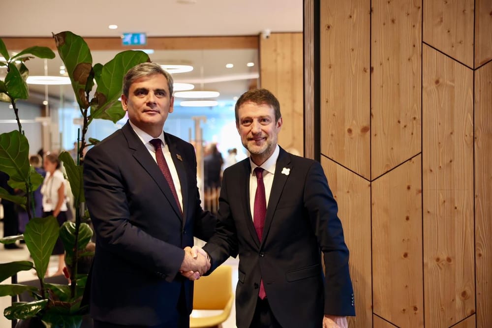 Hoxha: Marrëdhënie e shëndetshme me Malin e Zi, gjithçka qetë