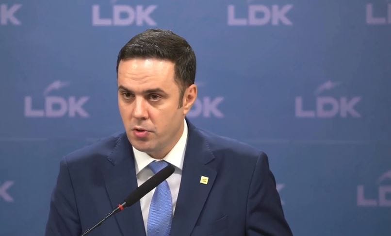 Abdixhiku kritikon gjashtë deputetët e LDK-së pas dështimit të zgjedhjes për president