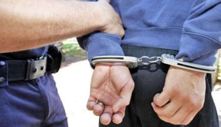 Arrestohet shoferi i sekretarit të Qeverisë për ryshfet