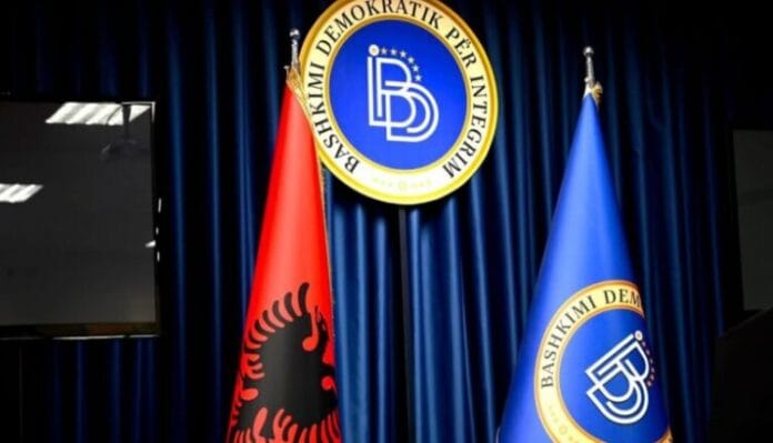 BDI kërkon përgjegjësi nga Kasami për mungesën e flamurit shqiptar