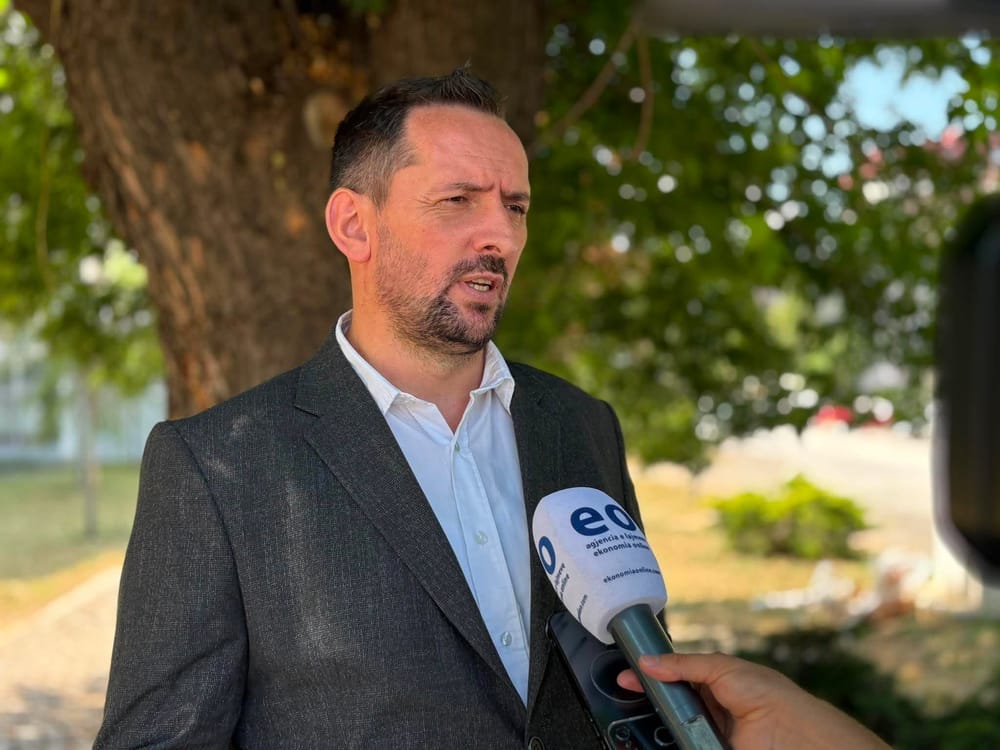 Kushtrim Gara shpall identifikimin e tre viktimash nga varri masiv i Jabukës