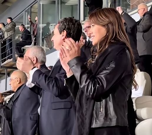 Kurti reagon pas fitores së Kosovës ndaj Republikës së Irlandës