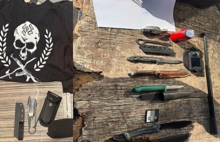 Pesë thika dhe pajisje me simbole nacionaliste sekuestrohen në Jarinjë