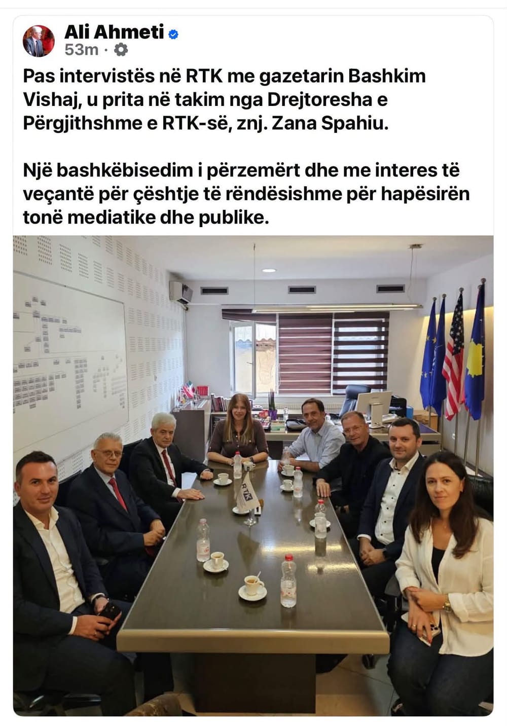 Ali Ahmeti viziton drejtorën e RTK-së Zana Spahiu pas marshimës për çlirimtarët e UÇK-së