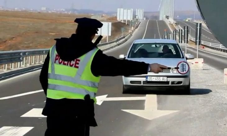 Bilanci ditor i policisë: Dhjetëra aksidente dhe mijëra gjoba