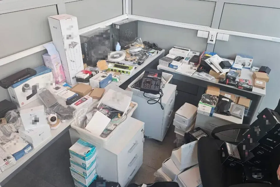 Arrestohen dy persona në Mal të Zi me pajisje elektronike