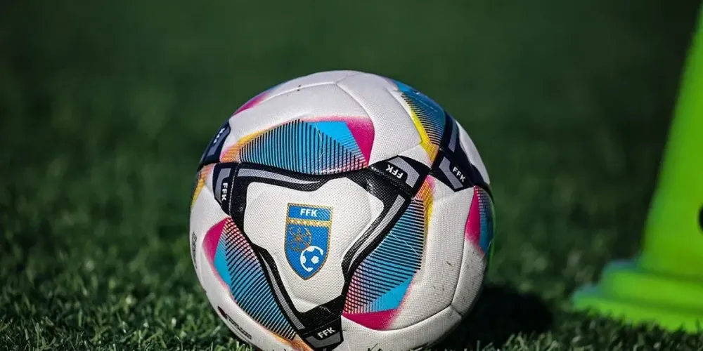 Dy ndeshje interesante sot në Superligë