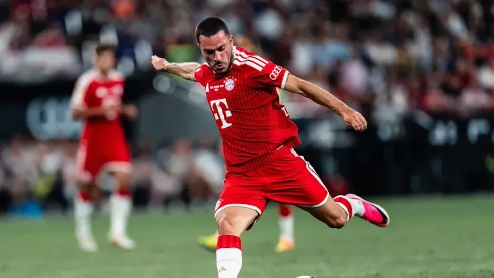 Arijon Ibrahimovic huazohet te Augsburgu nga Bayern Munich