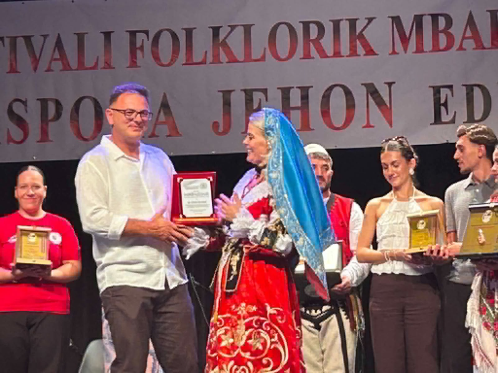 Qendra Kulturore Anamorava rrëmben çmime në festivalin Diaspora Jehon