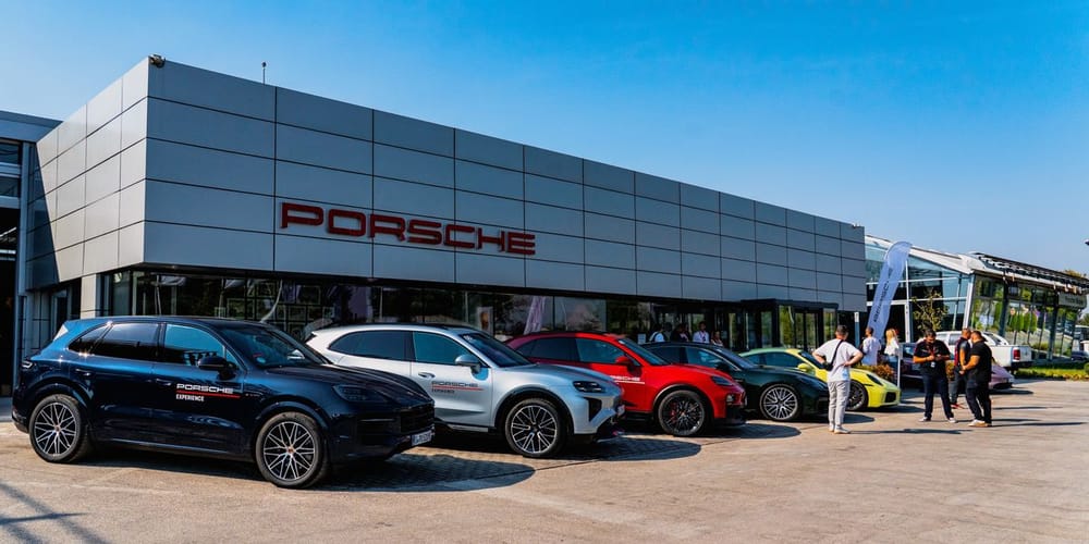 Porsche Road Show bashkoi teknologjite e fundit dhe pasionin për ngasjen