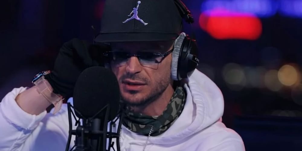 Cllevio paralajmëron tërheqje nga jeta publike dhe rrjetet sociale