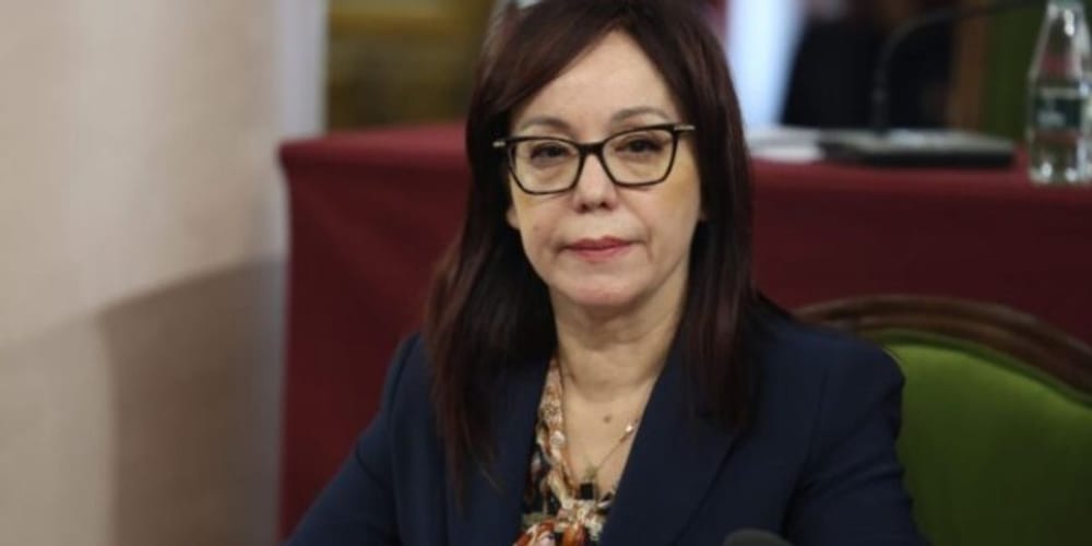Klodiana Spahiu propozohet ministre e re e Shëndetësisë