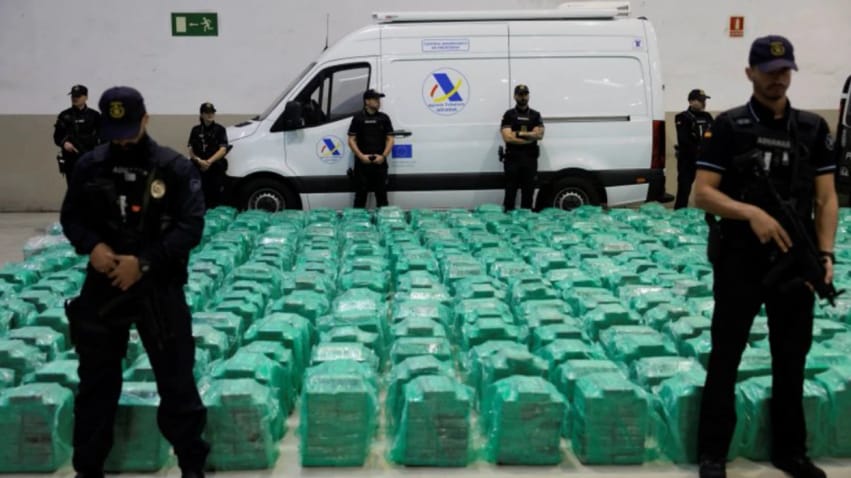 Spanja sekuestron mbi 1,2 ton kokainë të fshehur në arra kokosi