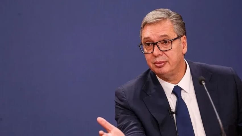 Vuçiq ndryshon pritshmëritë për Thaçin pas vizitës në Paris