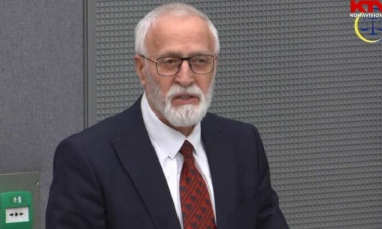 Krasniqi nga Haga: Besojmë se sot të gjithë do të lirohen nga akuzat