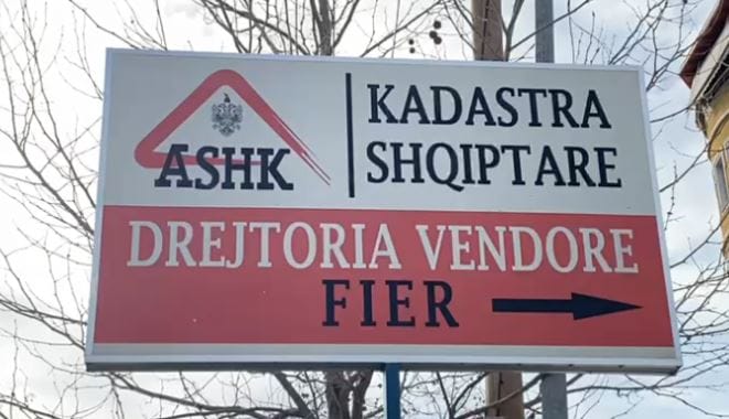 Ish-drejtori i Kadastrës Fier mbetet në burg, biznesmeni në arrest shtëpie