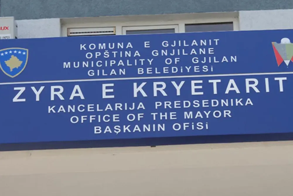 Kritika nga qytetarët ndaj kryetarit të Gjilanit për punën e komunës