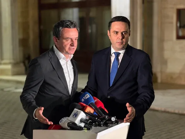 Bajrami: Marrëveshja Kurti-Abdixhik hap mundësi, por „gjarpërinjtë e gjakut“ minojnë qe…