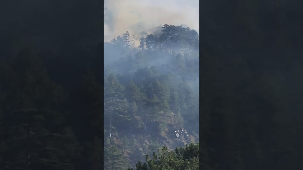 Pritet evakuimi i banorëve në Ulëz pas përhapjes së rrezikut