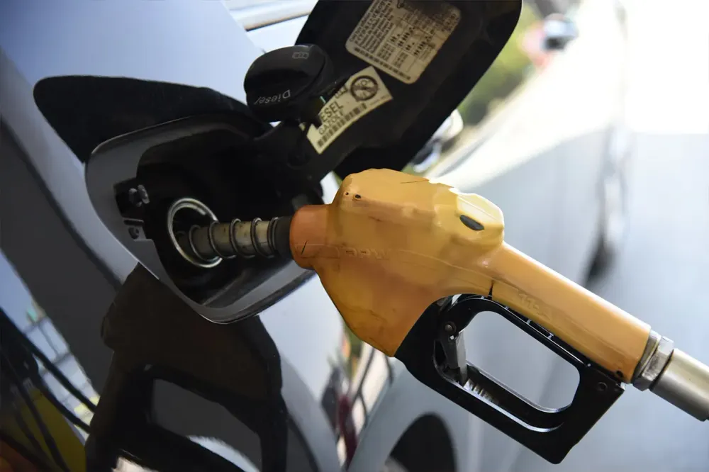 MINTI monitoron çmimet e naftës: nuk ka abuzim, dyzel 1.92–1.94 euro