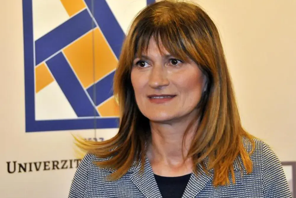Tromp: Specialja u krijua për ta kënaqur Serbinë, jo për drejtësi