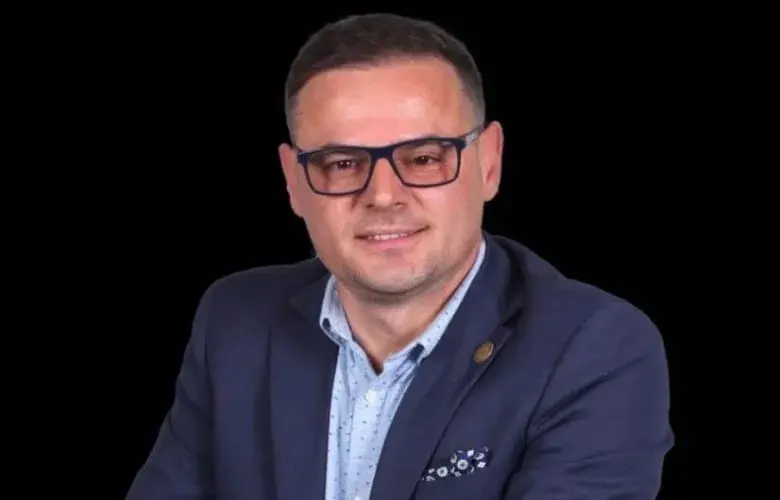 Policia serbe ndalon në kufi Omer Nurën