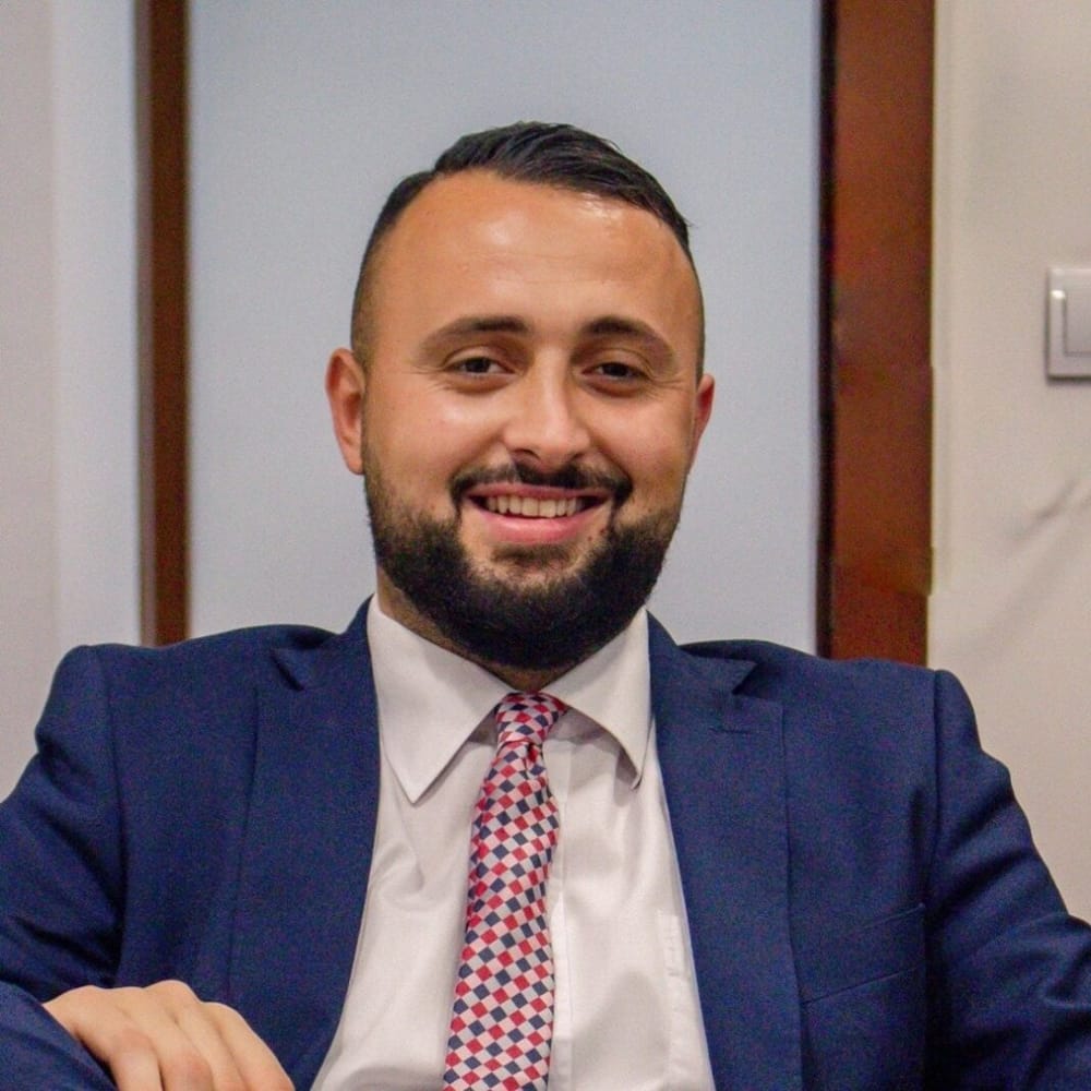 Perparim Bajrami dorëzohet para organeve kompetente