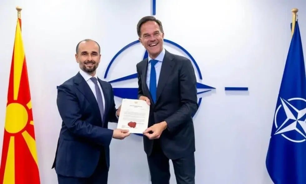 Murtezani dorëzon kredenciale te Sekretari i Përgjithshëm i NATO-s, Mark Rutte