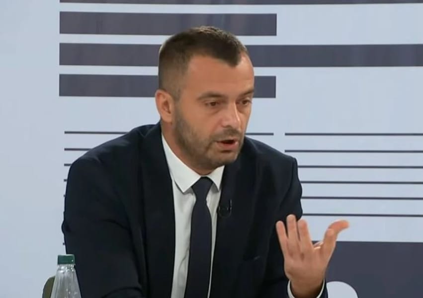 Rexhaj: Konstituimi i Kuvendit pa marrëveshje për presidentin çon në zgjedhje