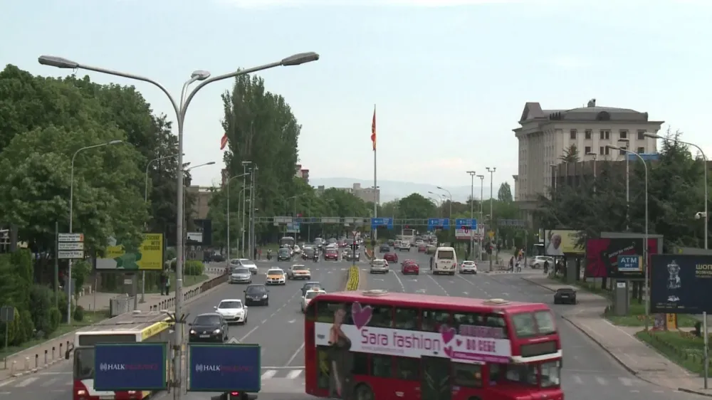 Maqedonia e Veriut, Italia, Spanja dhe Qiproja ulin taksat mbi karburantet