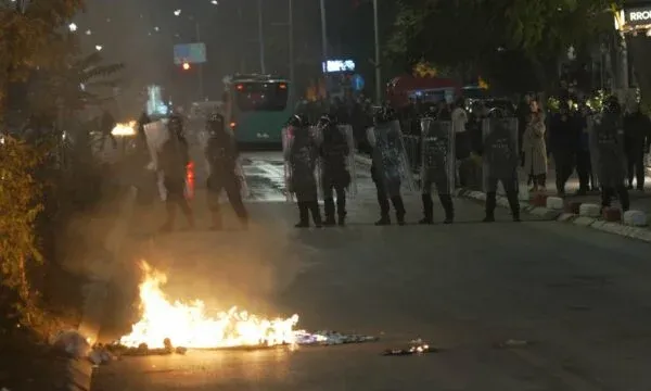 OVL-UÇK dënon dhunën e Policisë dhe kërkon lirim për veteranët
