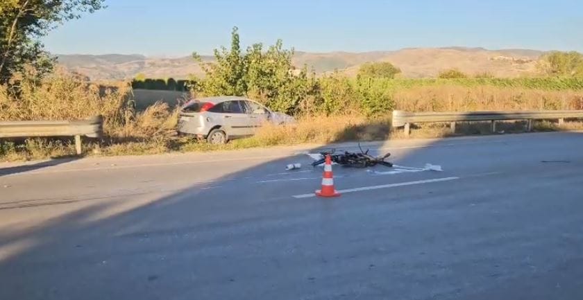 Aksident fatal në hyrje të Korçës, 60-vjeçar vdes; përmbytje në Spanjë, një viktimë