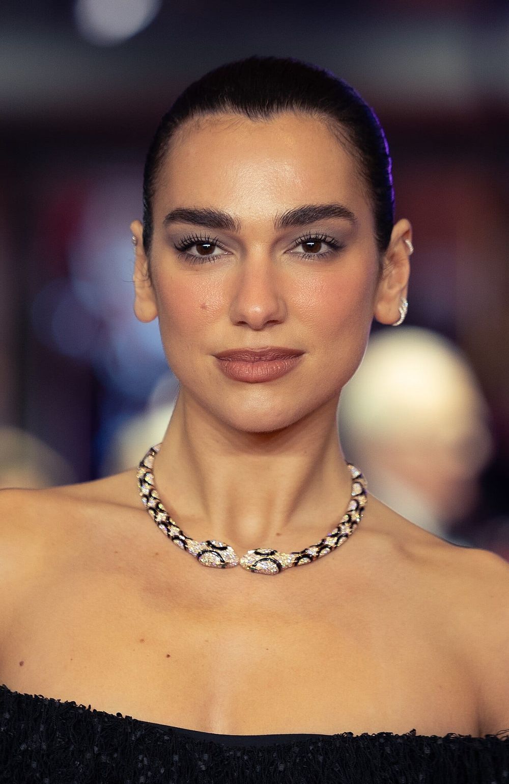 Dua Lipa dhe Callum Turner ndjekin ndeshjen e Yankees