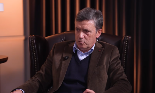 Shqiptar Demaçi shpreh gatishmërinë për t’u bërë pjesë e politikës