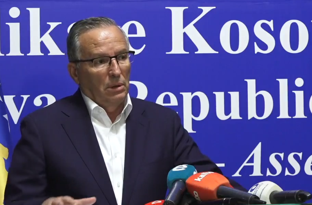 Hamza ia kthen Kurtit me kundërofertë: Sjelli 29 deputetë në sallë, qysh t'dojnë le të…