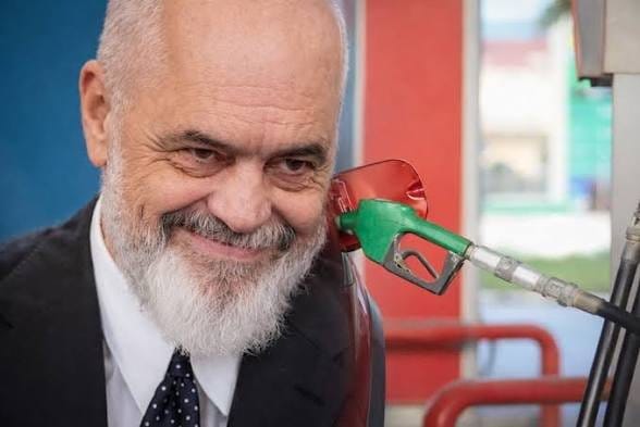 Kriza e naftës godet ekonominë globale dhe rrit kostot në vend